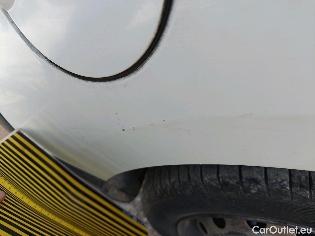  Peugeot  Bipper PEUGEOT  VU 4p 1G furgón derivado de 1.3 HDi 80cv #7