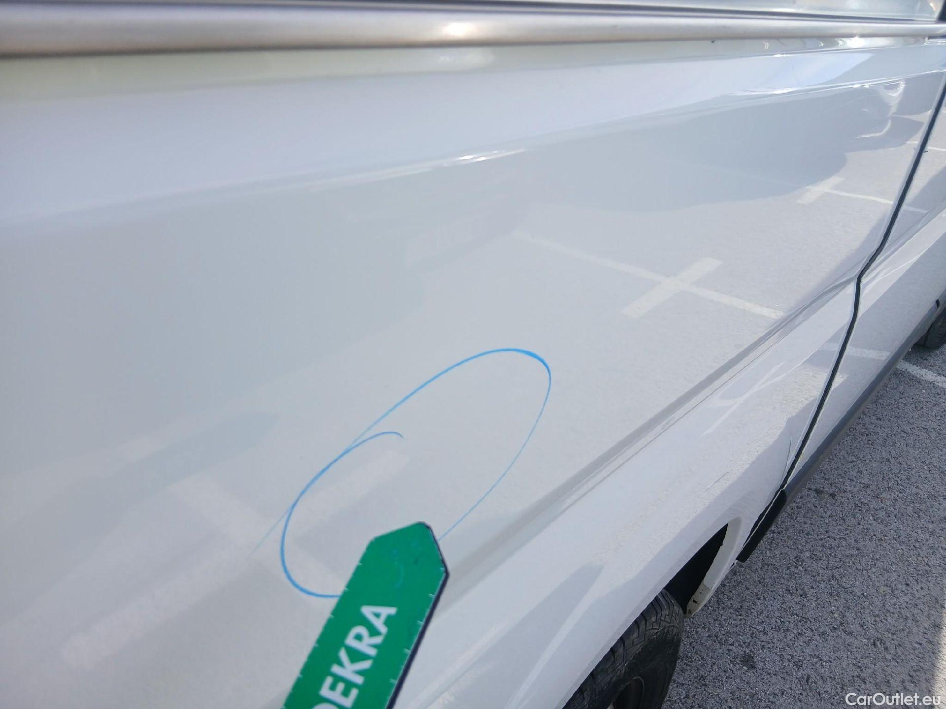  Opel  Movano OPEL  / 2021 / 4P / furgón Furgón Base L1H1 3.5T 2.2 BlueHDi 88kW #28