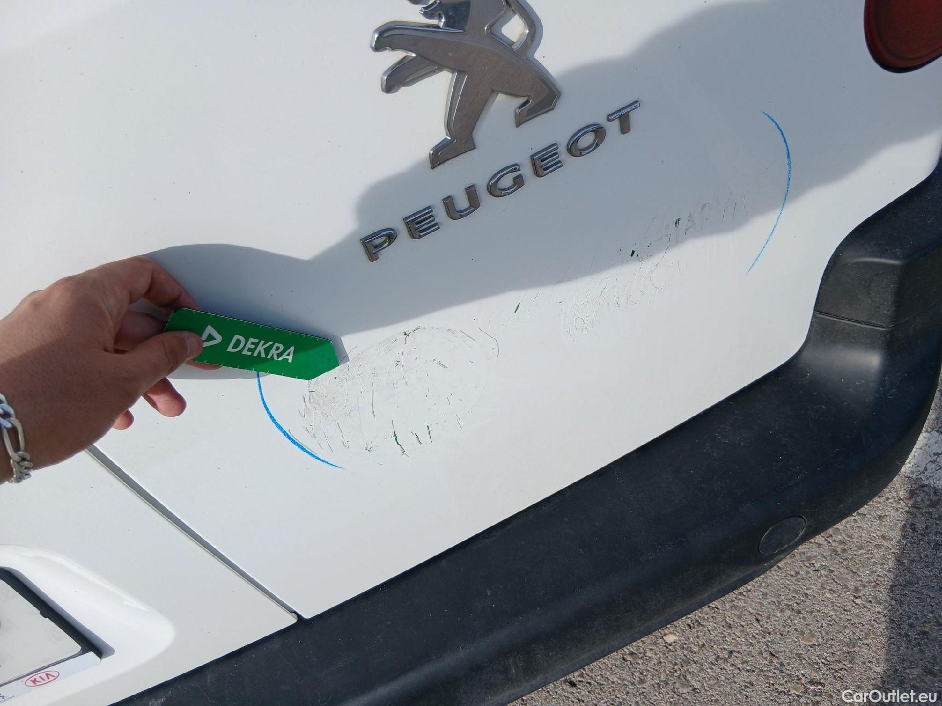  Peugeot  Partner PEUGEOT  / 2018 / 4P / furgón derivado de turismo Premium Standard 600kg BlueHDi 73kW (AC) #12