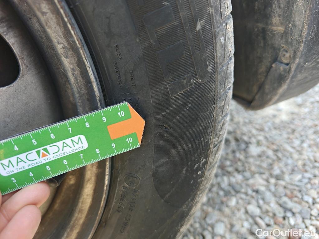  Peugeot  Bipper PEUGEOT  VU 4p 1G furgón derivado de 1.3 HDi 80cv #69