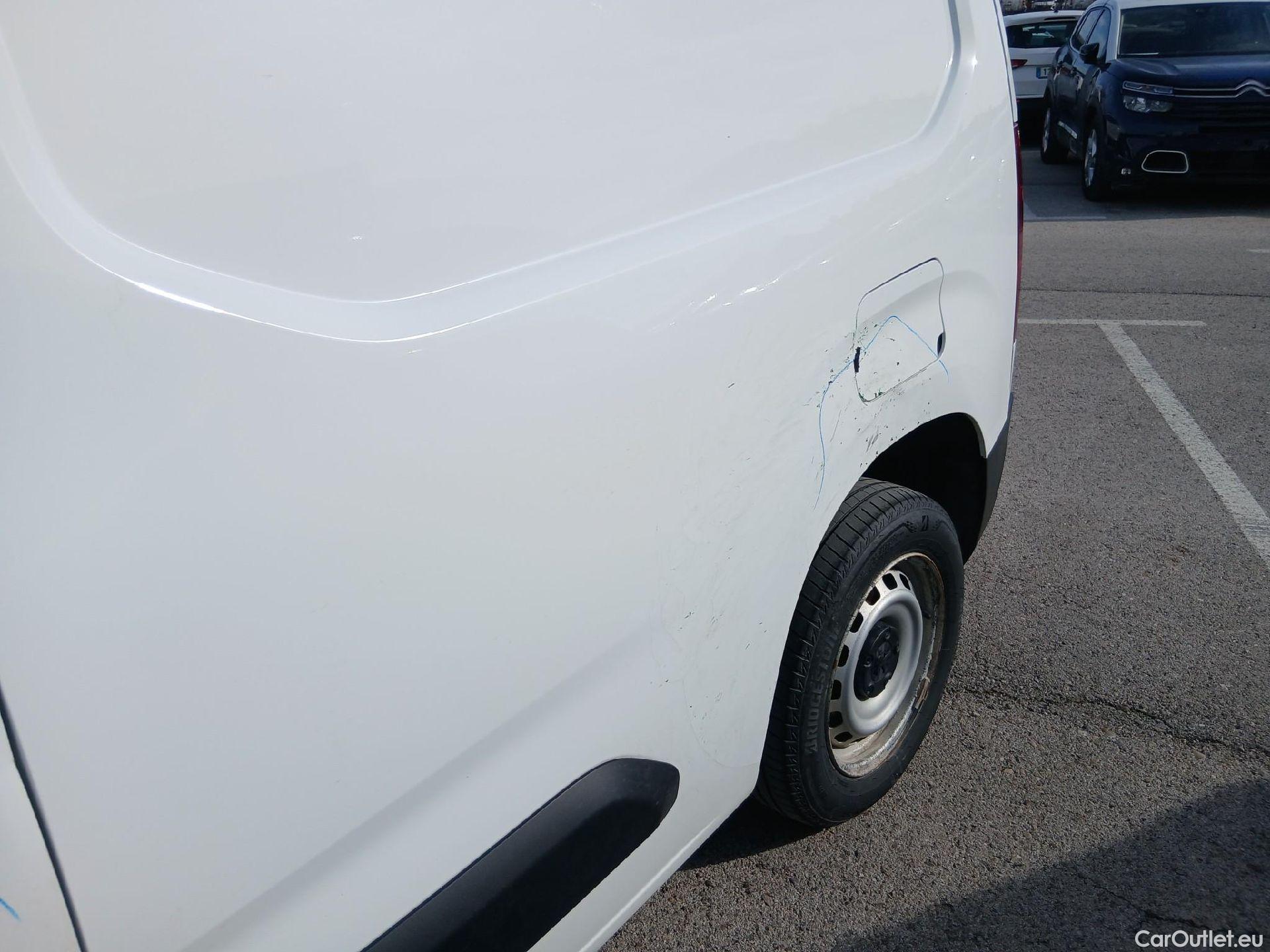  Peugeot  Partner PEUGEOT  / 2018 / 4P / furgón derivado de turismo Premium Standard 600kg BlueHDi 73kW (AC) #10