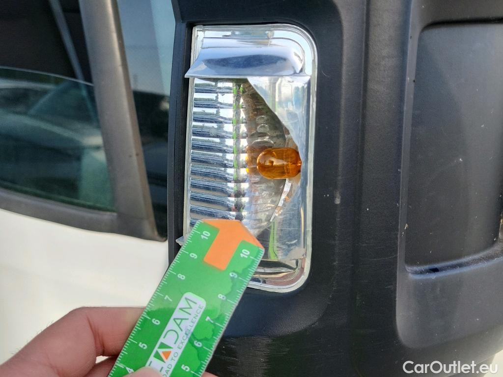  Peugeot  Boxer PEUGEOT  / 2014 / 4P / furgón 333 L2 H2 BHDI 88kW (120CV) S&S 6 V. M #28