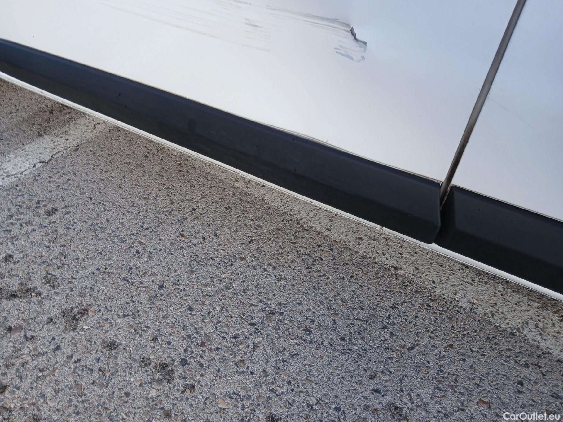  Opel  Vivaro OPEL  / 2019 / 4P / furgón  1.5 Diésel 74kW(100CV)M Std Exp #27