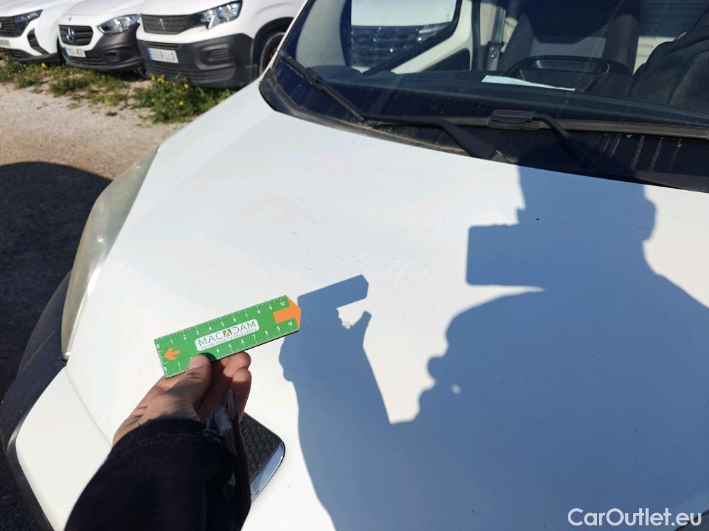  Peugeot  Bipper PEUGEOT  VU 4p 1G furgón derivado de 1.3 HDi 80cv #29