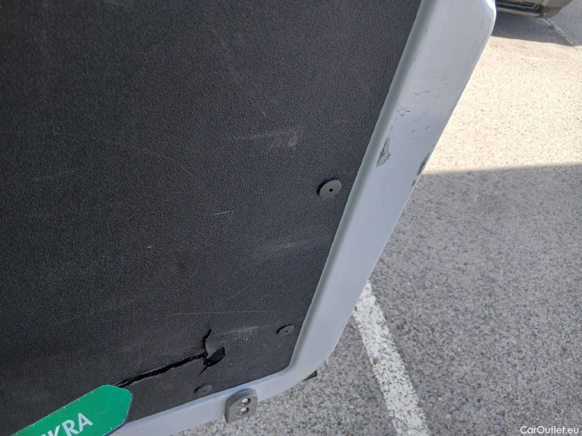  Opel  Movano OPEL  / 2021 / 4P / furgón Furgón Base L1H1 3.5T 2.2 BlueHDi 88kW #4