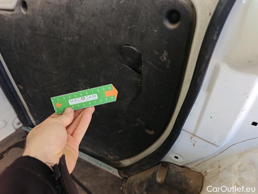  Peugeot  Bipper PEUGEOT  VU 4p 1G furgón derivado de 1.3 HDi 80cv #14