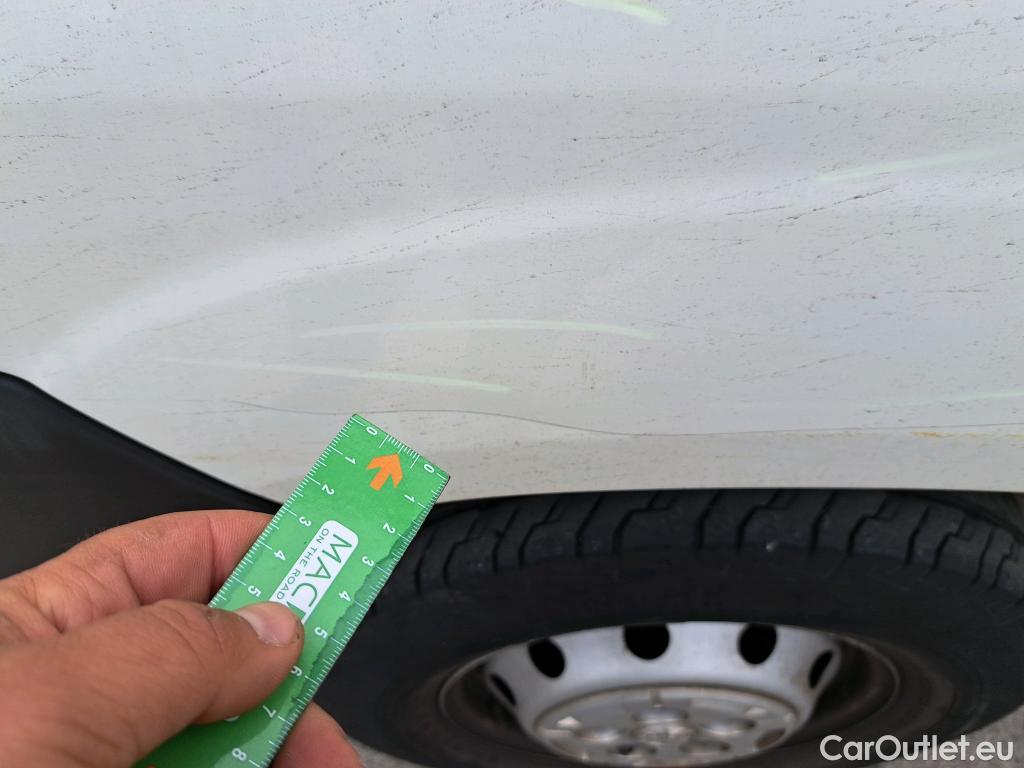  Peugeot  Boxer PEUGEOT  / 2014 / 4P / combi Combi 5/9 Pl 330 L1H1 BlueHDi 88KW (120) #15