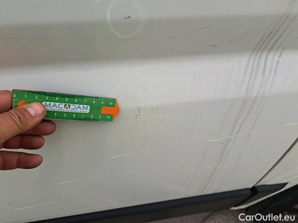  Peugeot  Boxer PEUGEOT  / 2014 / 4P / combi Combi 5/9 Pl 330 L1H1 BlueHDi 88KW (120) #22