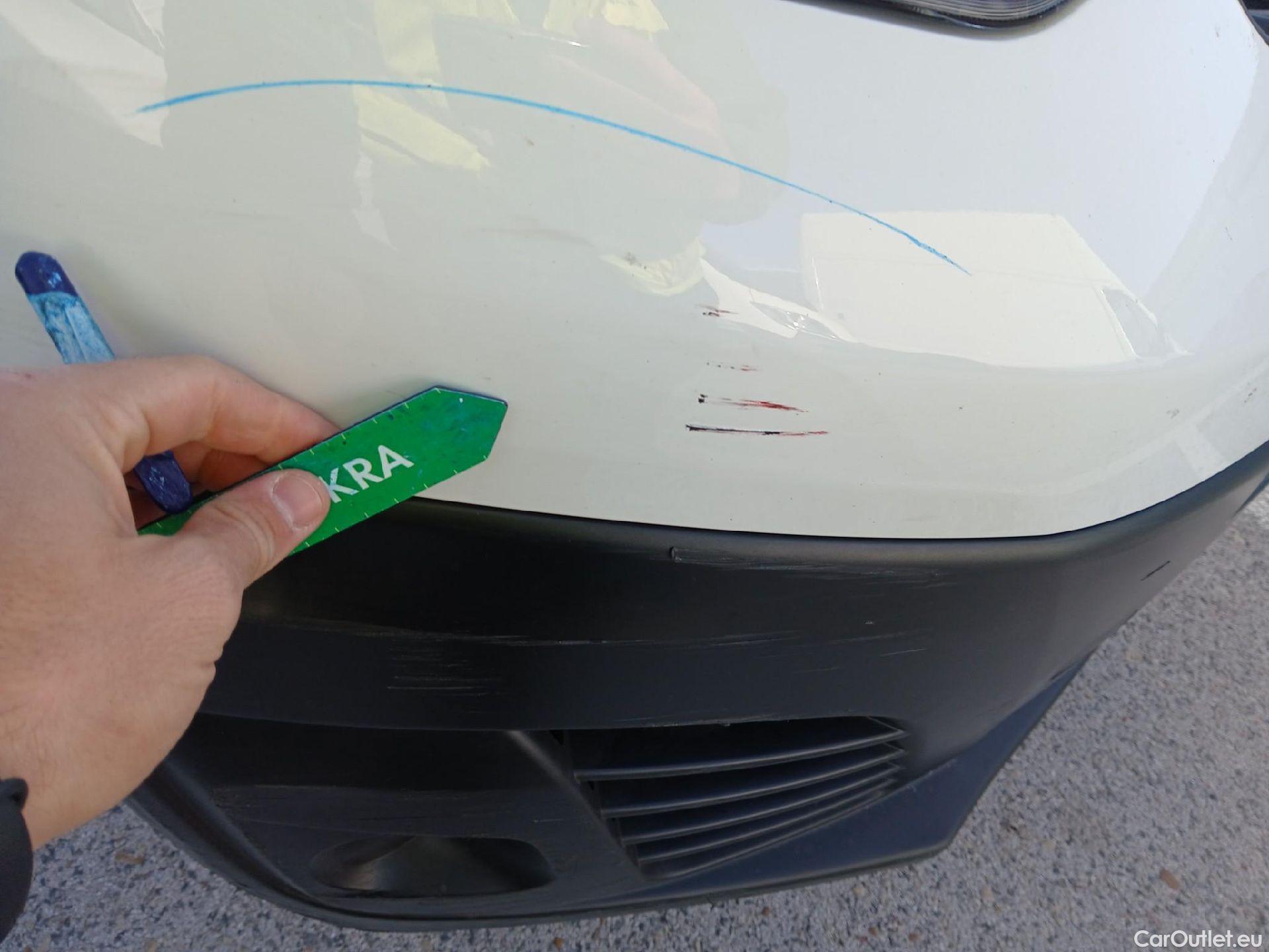  Opel  Vivaro OPEL  / 2019 / 4P / furgón  1.5 Diésel 74kW(100CV)M Std Exp #14