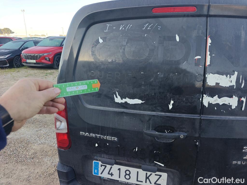  Peugeot  Partner PEUGEOT  / 2018 / 3P / furgón derivado de turismo Pro Standard 600kg BlueHDi 73kW (AC) #15
