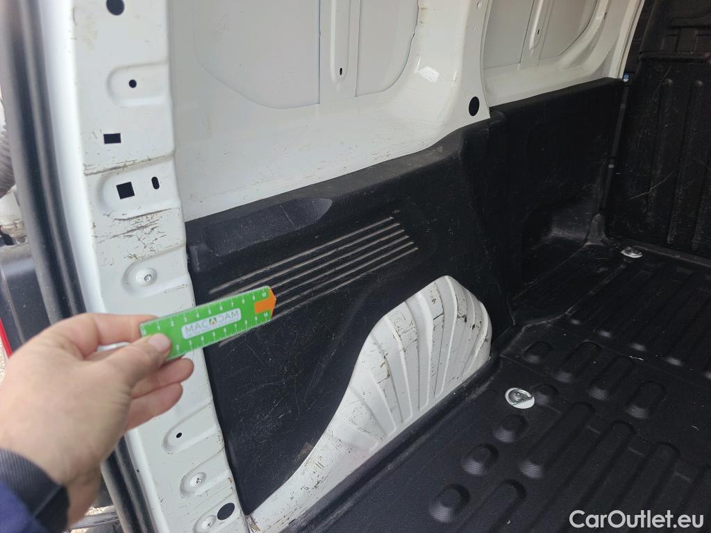  Peugeot  Partner PEUGEOT  / 2018 / 3P / furgón derivado de turismo Pro Standard 600kg BlueHDi 73kW (AC) #12