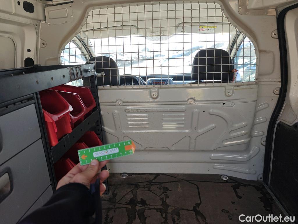  Peugeot  Bipper PEUGEOT  VU 4p 1G furgón derivado de 1.3 HDi 80cv #34