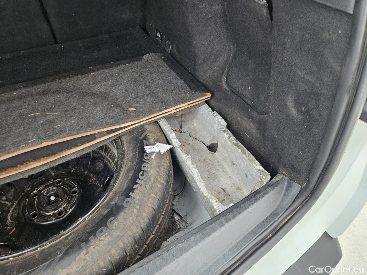  Dacia  Duster 1.5 Blue dCi 115CP Comfort 4WD #66