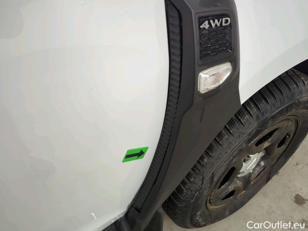  Dacia  Duster 1.5 Blue dCi 115CP Comfort 4WD #44