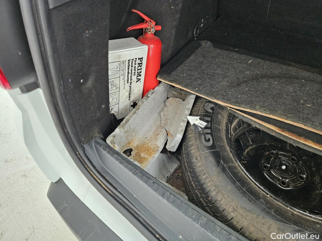  Dacia  Duster 1.5 Blue dCi 115CP Comfort 4WD #68