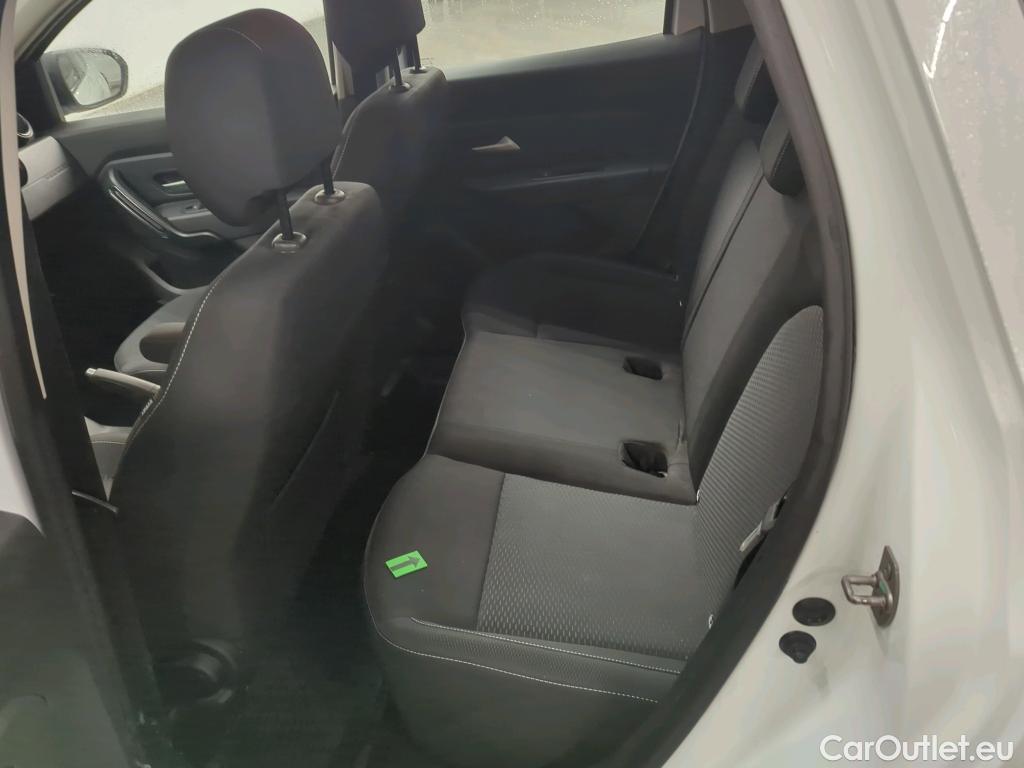  Dacia  Duster 1.5 Blue dCi 115CP Comfort 4WD #45