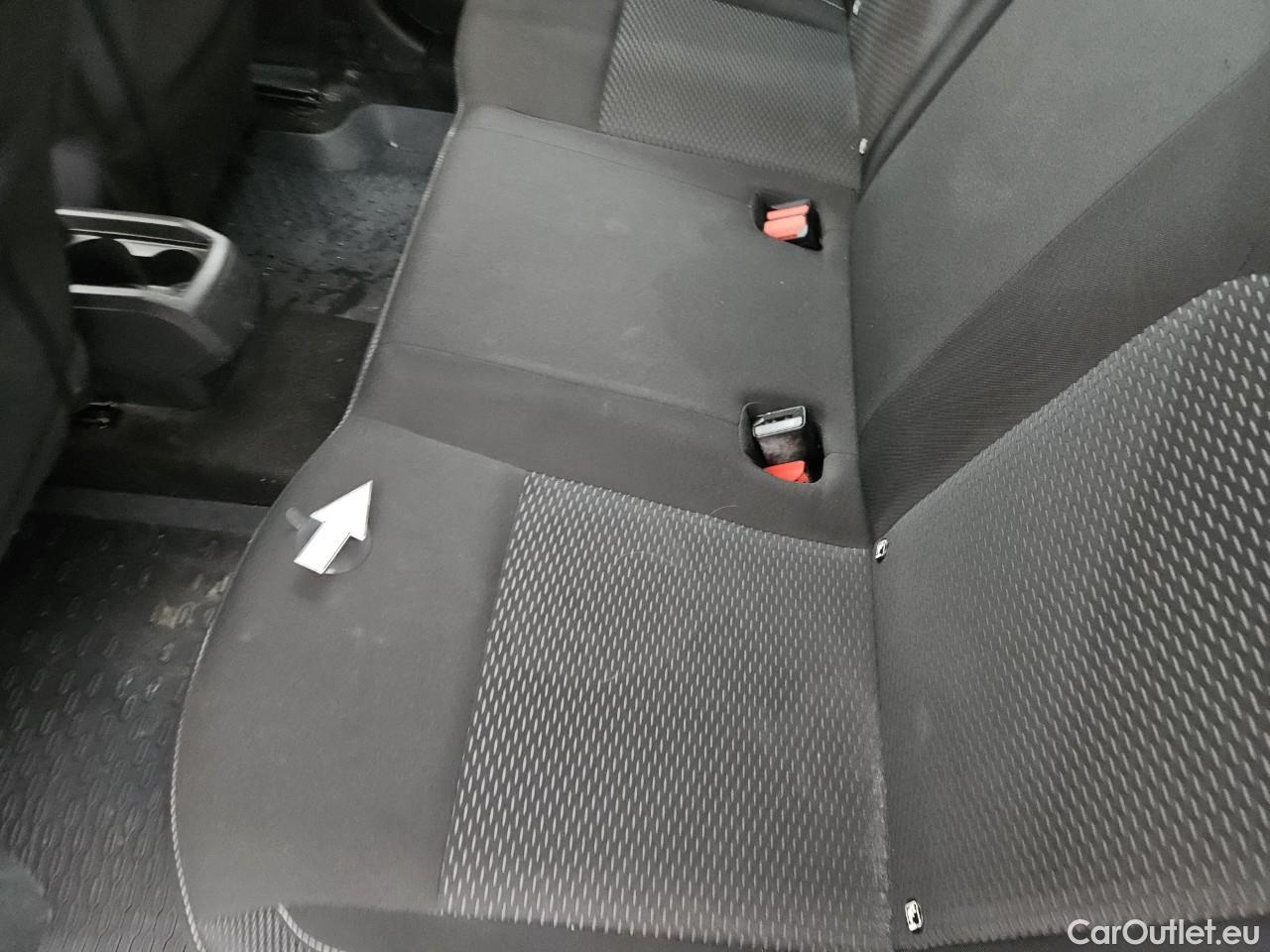  Dacia  Duster 1.5 Blue dCi 115CP Comfort 4WD #51