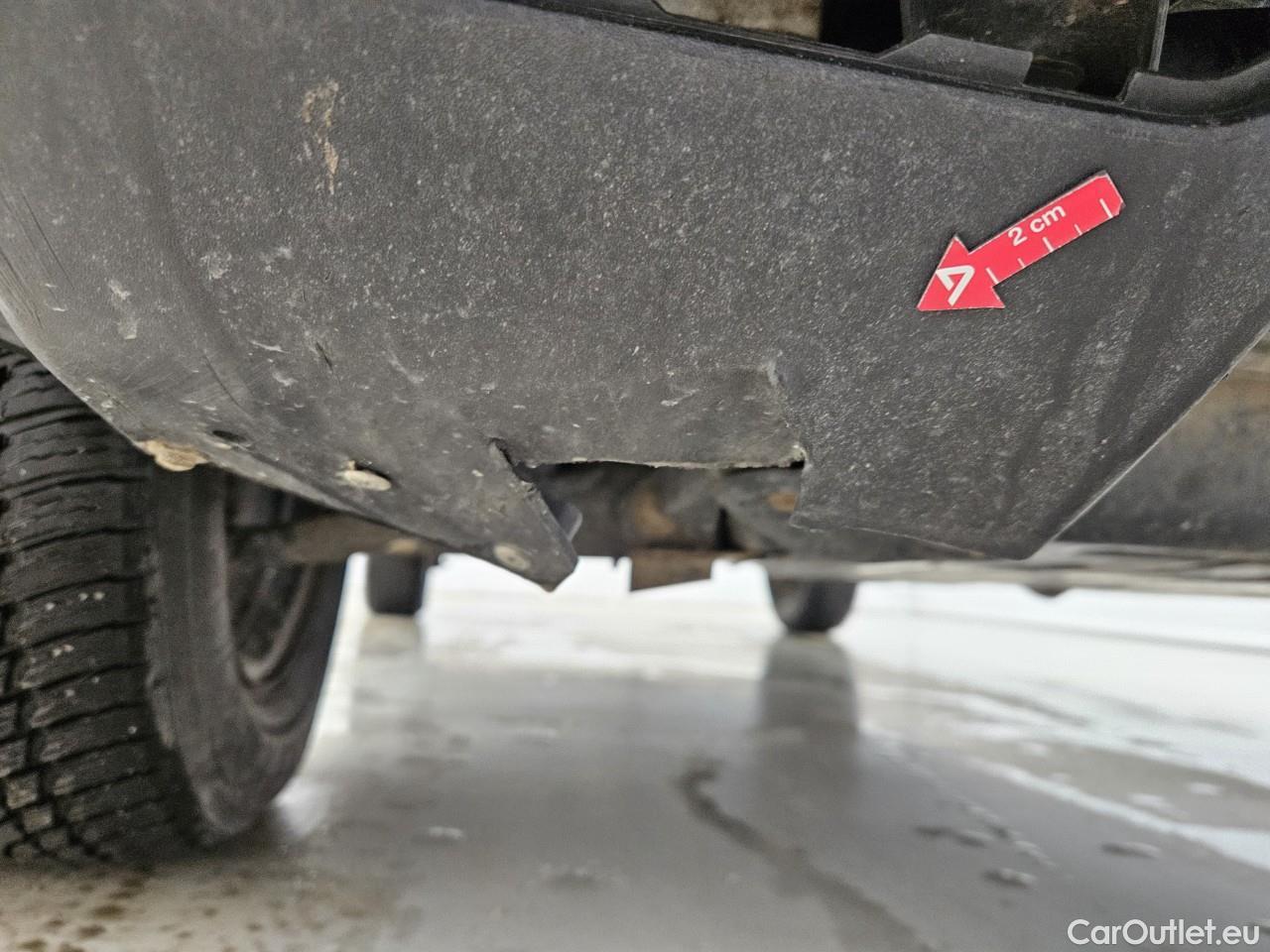  Dacia  Duster 1.5 Blue dCi 115CP Comfort 4WD #14