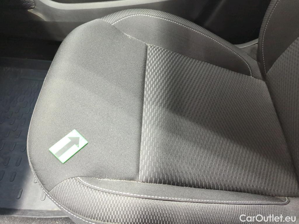  Dacia  Duster 1.5 Blue dCi 115CP Comfort 4WD #52