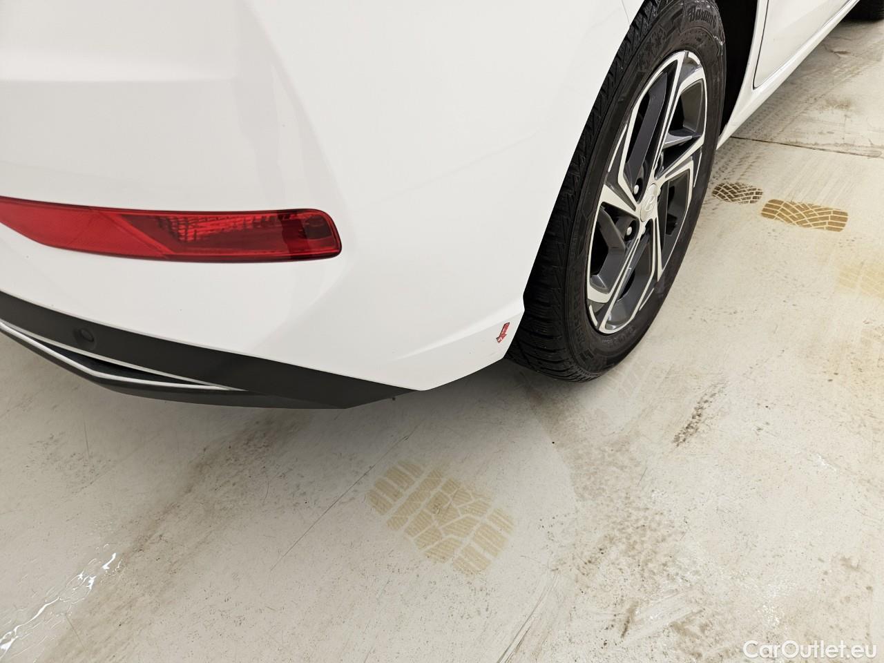  Hyundai  i30 1.5 110CP Highway #21