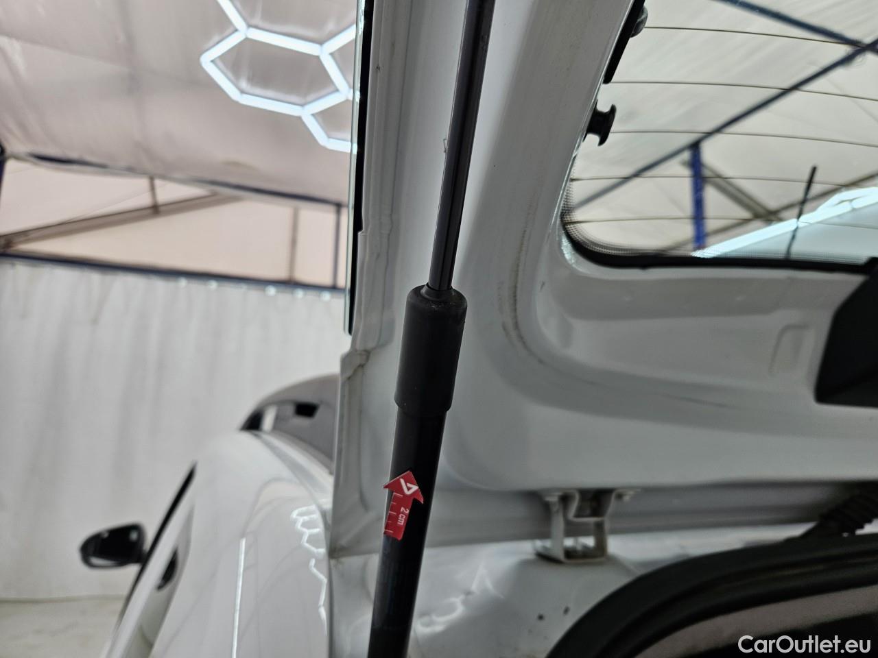  Dacia  Duster 1.5 Blue dCi 115CP Comfort 4WD #73