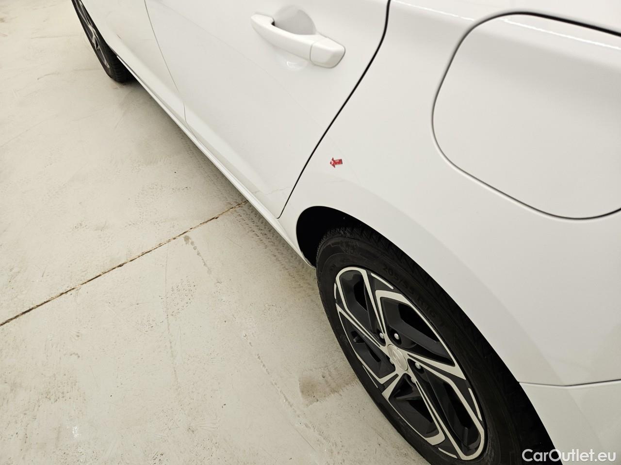  Hyundai  i30 1.5 110CP Highway #25