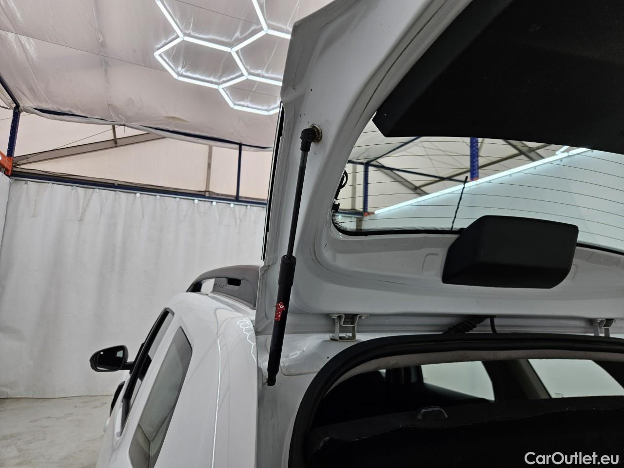  Dacia  Duster 1.5 Blue dCi 115CP Comfort 4WD #74