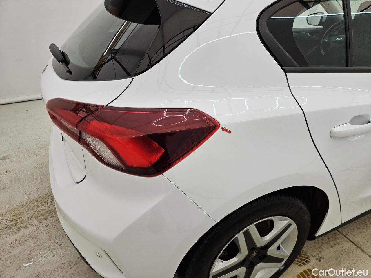  Ford  Focus 1.5 EcoBlue 120CP Trend Connected #40