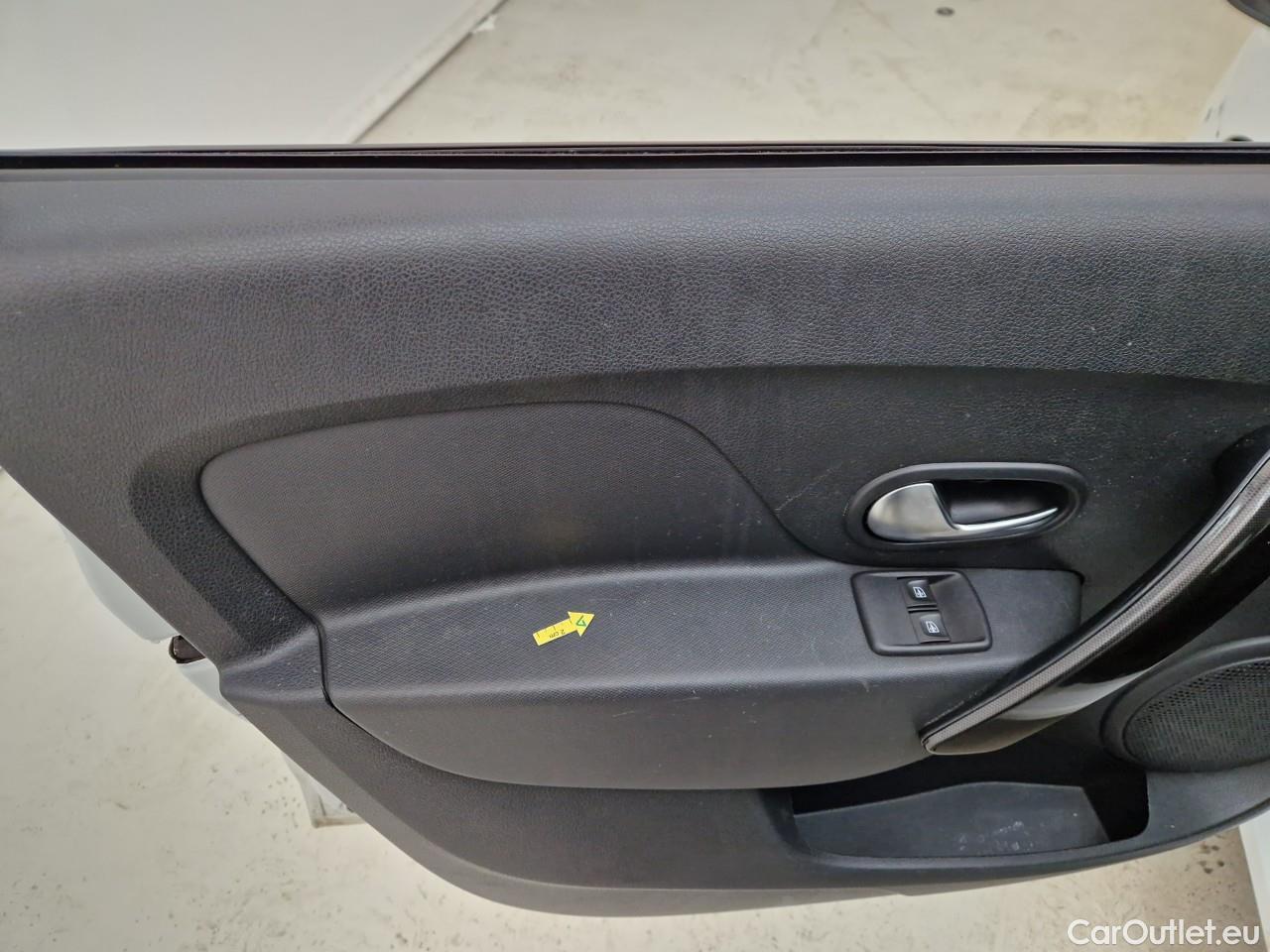  Dacia  Logan 1.5 Blue dCi 95CP Laureate #38