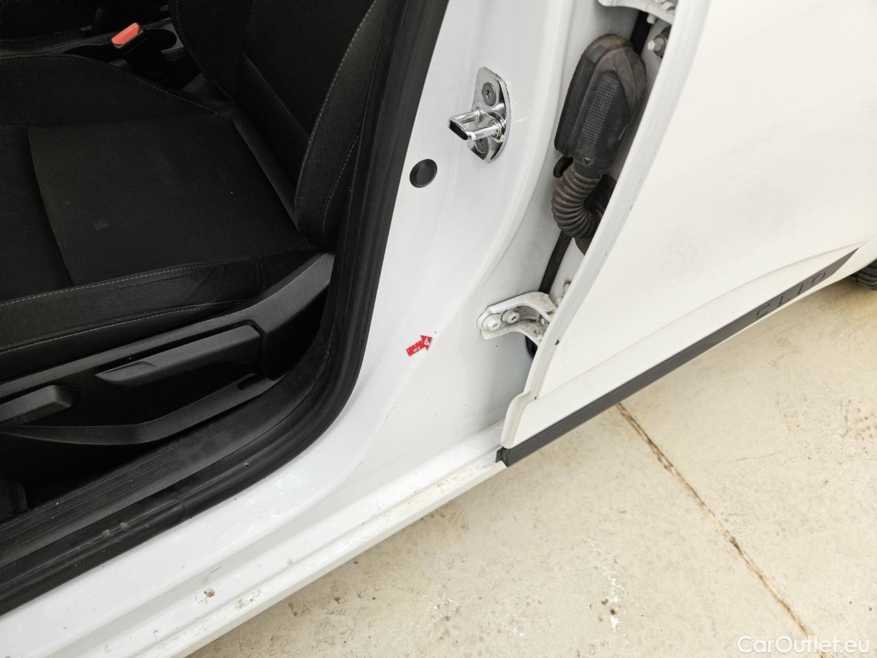  Renault  Clio 1.0 TCe 90CP Life #6