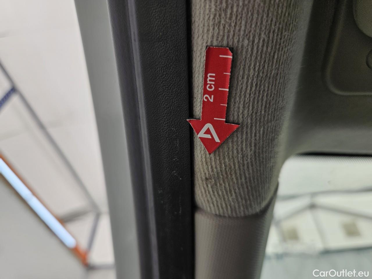  Renault  Clio 1.0 TCe 90CP Life #54