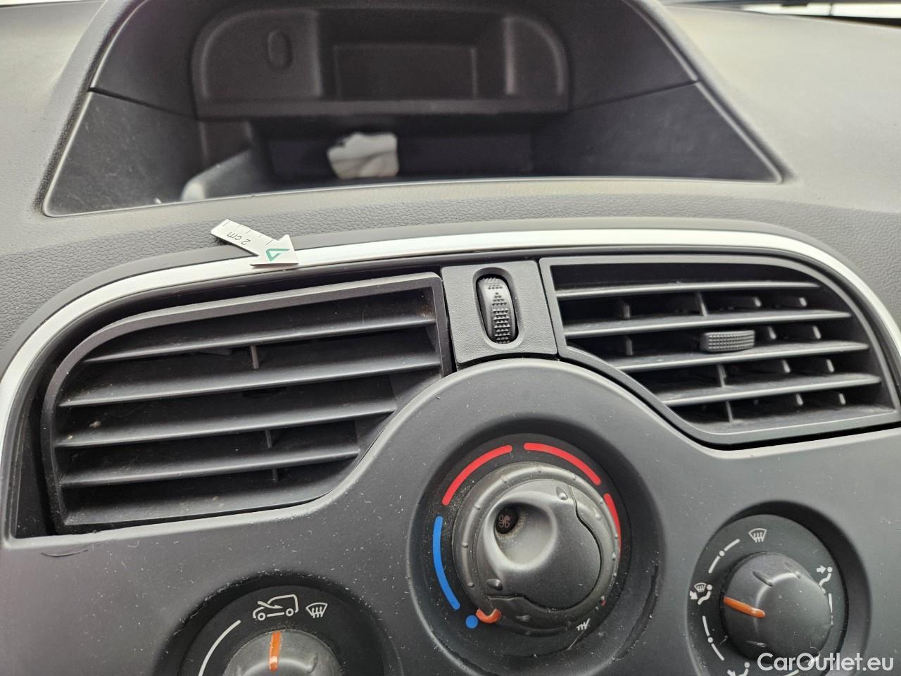  Renault  Kangoo 1.5 Blue dCi 95HP Maxi Confort #42