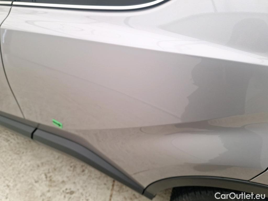  Toyota  C-HR 2.0 HSD C-ult Style #19