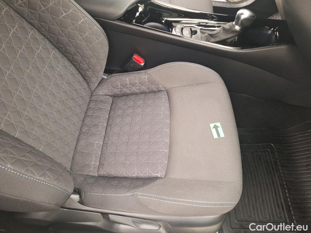  Toyota  C-HR 2.0 HSD C-ult Style #13