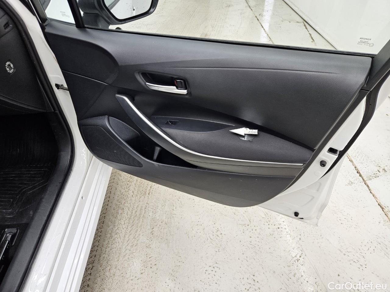  Toyota  Corolla 1.8 Hybrid Business HSD E-CVT #28