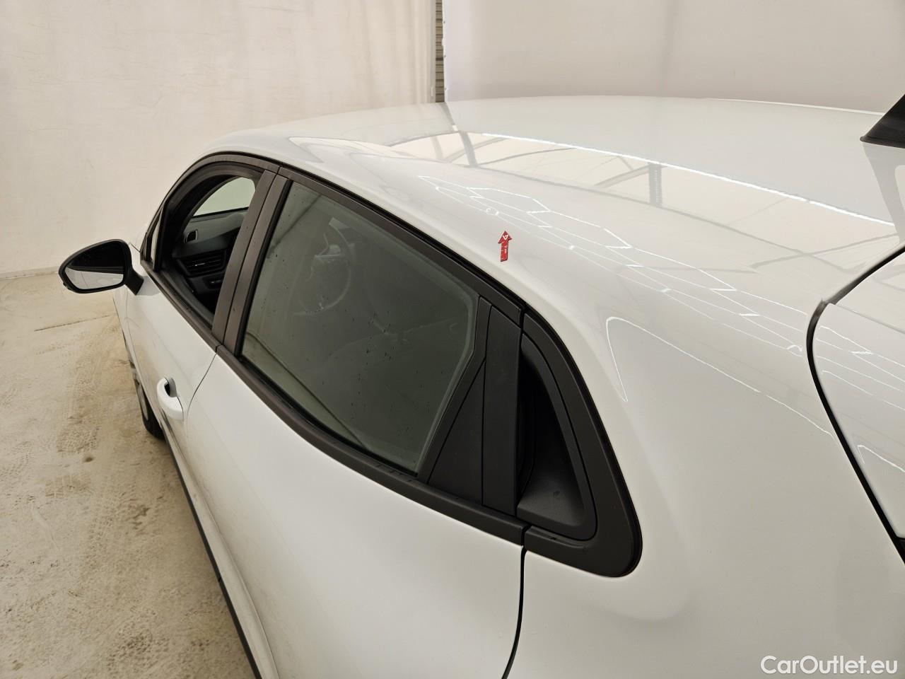  Renault  Clio 1.0 TCe 90CP Life #8