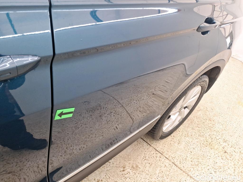  Volkswagen  Tiguan Elegance 2.0 TDI 150CP DSG 4Motion #23