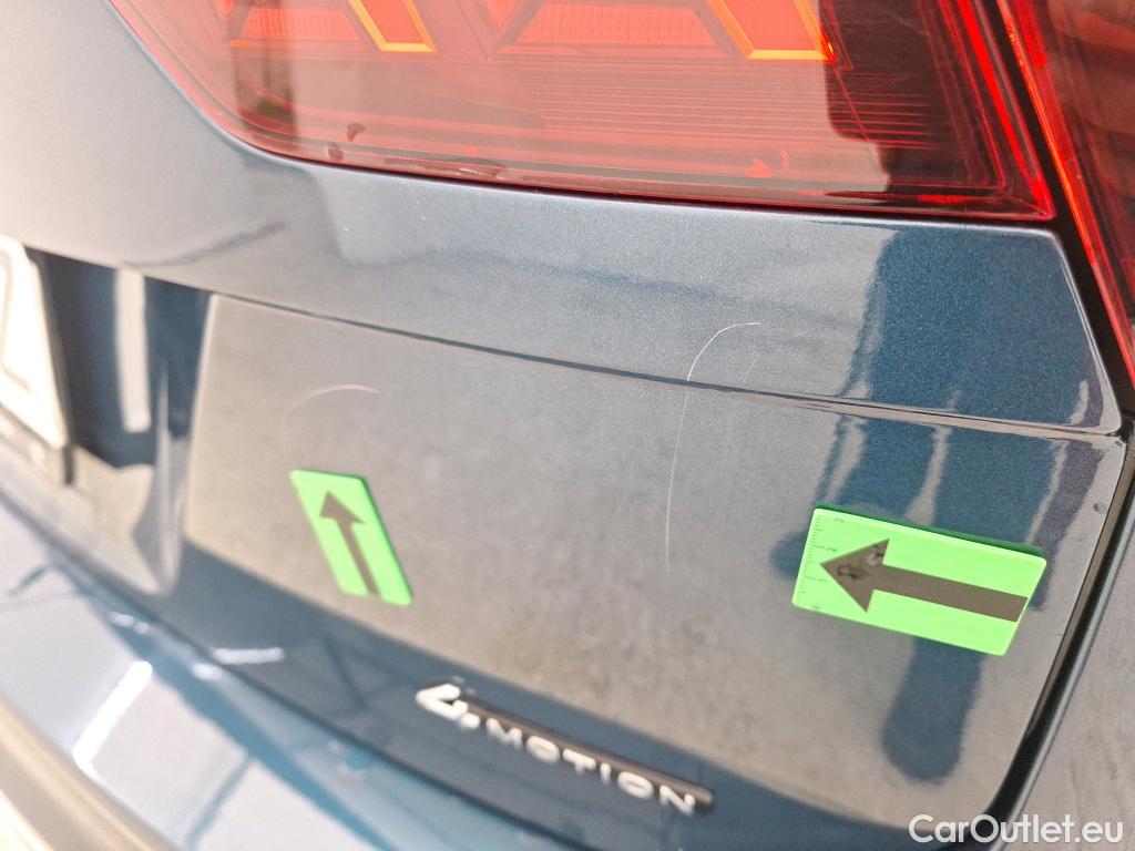  Volkswagen  Tiguan Elegance 2.0 TDI 150CP DSG 4Motion #8