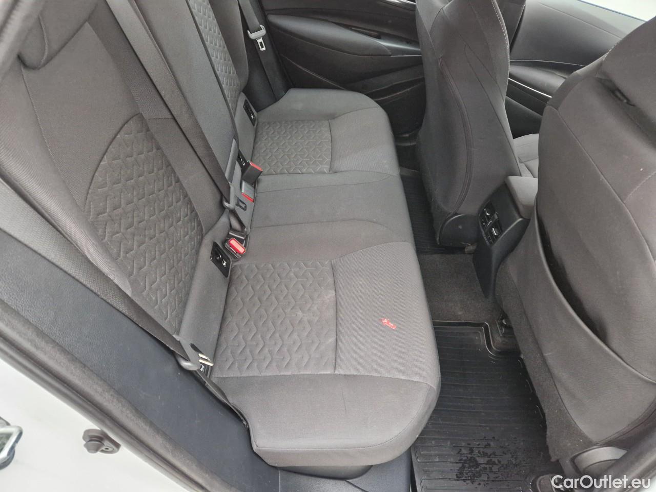  Toyota  Corolla 1.8 Hybrid Dynamic HSD TS E-CVT #38