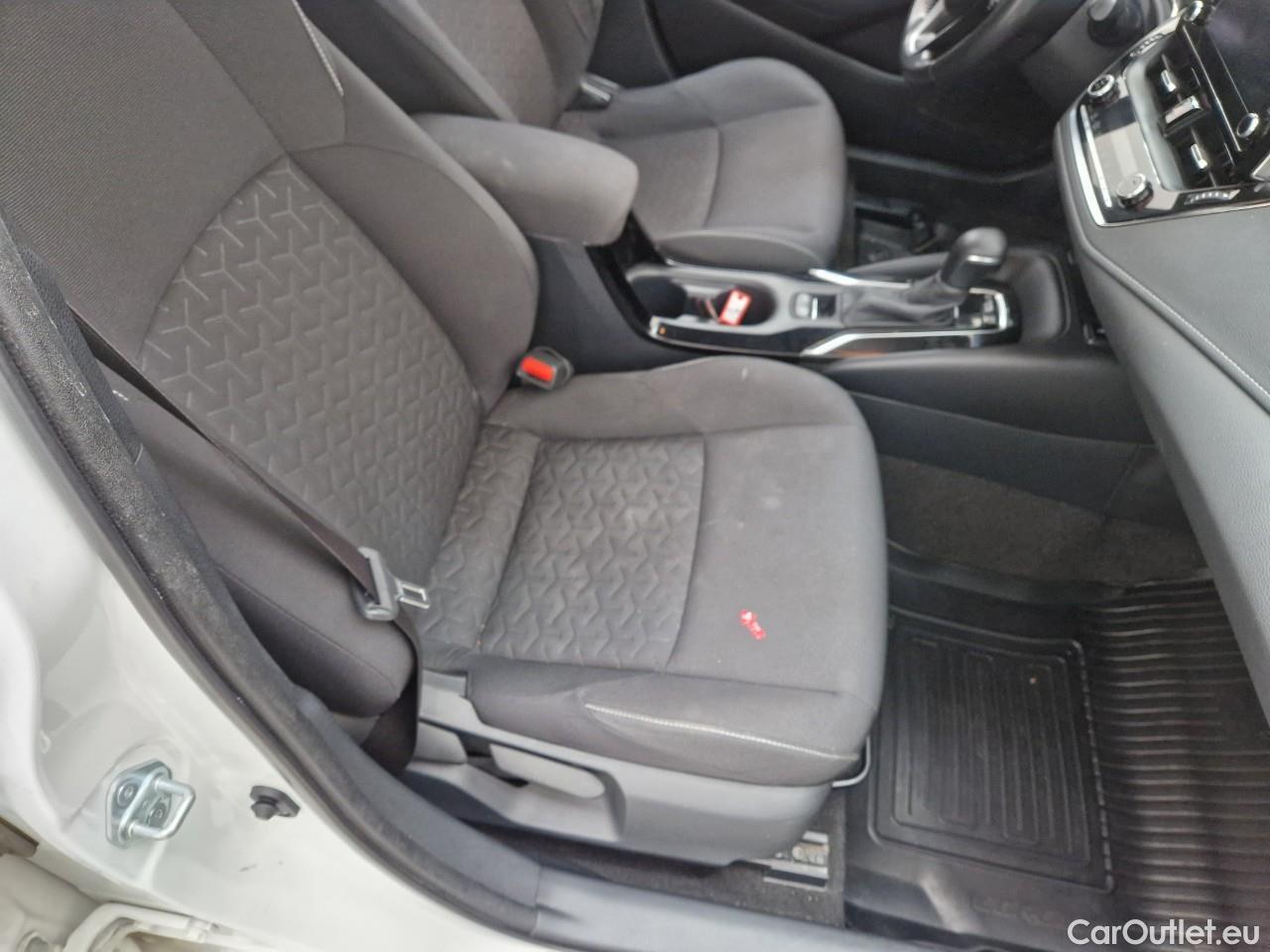  Toyota  Corolla 1.8 Hybrid Dynamic HSD TS E-CVT #29