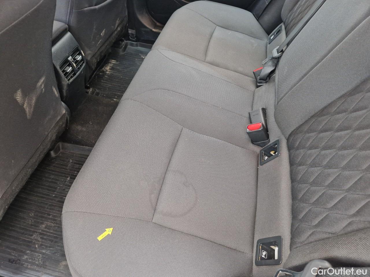  Toyota  Corolla 1.8 Hybrid Business HSD E-CVT #36