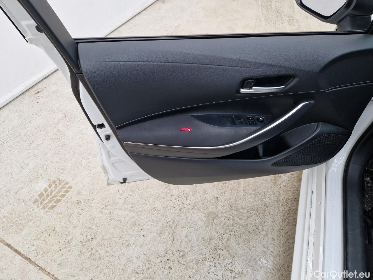  Toyota  Corolla 1.8 Hybrid Dynamic HSD TS E-CVT #18