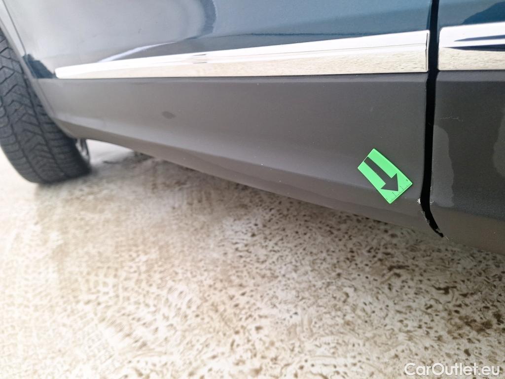  Volkswagen  Tiguan Elegance 2.0 TDI 150CP DSG 4Motion #3