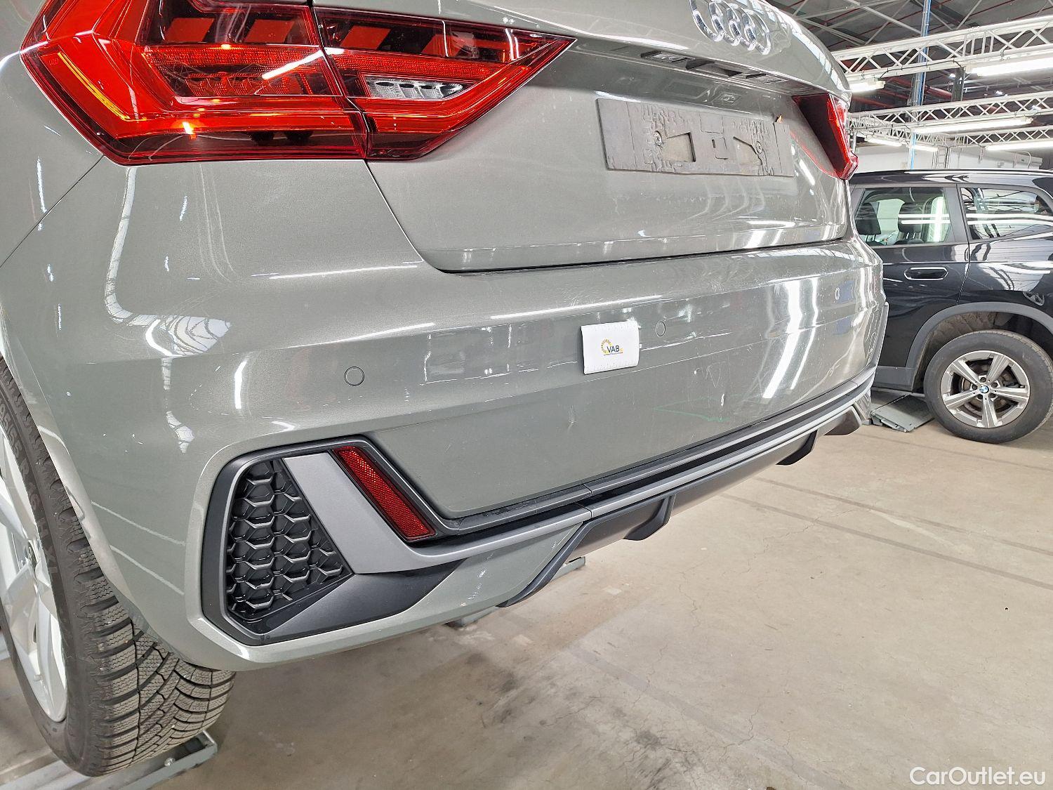  Audi  A1 Sportback Audi, A1 SB '18, Audi  1.0 25 TFSI 70kW S Line 5d #24