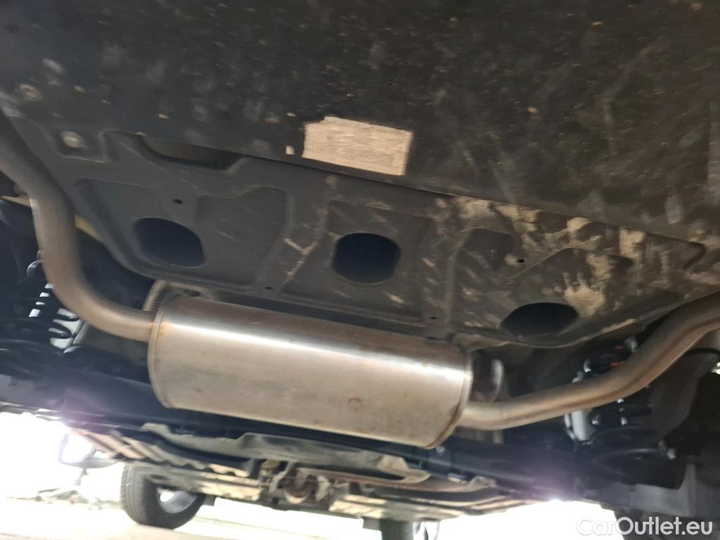  Peugeot  2008  Allure Business 1.2 PureTech 130CV BVA8 E6d #22