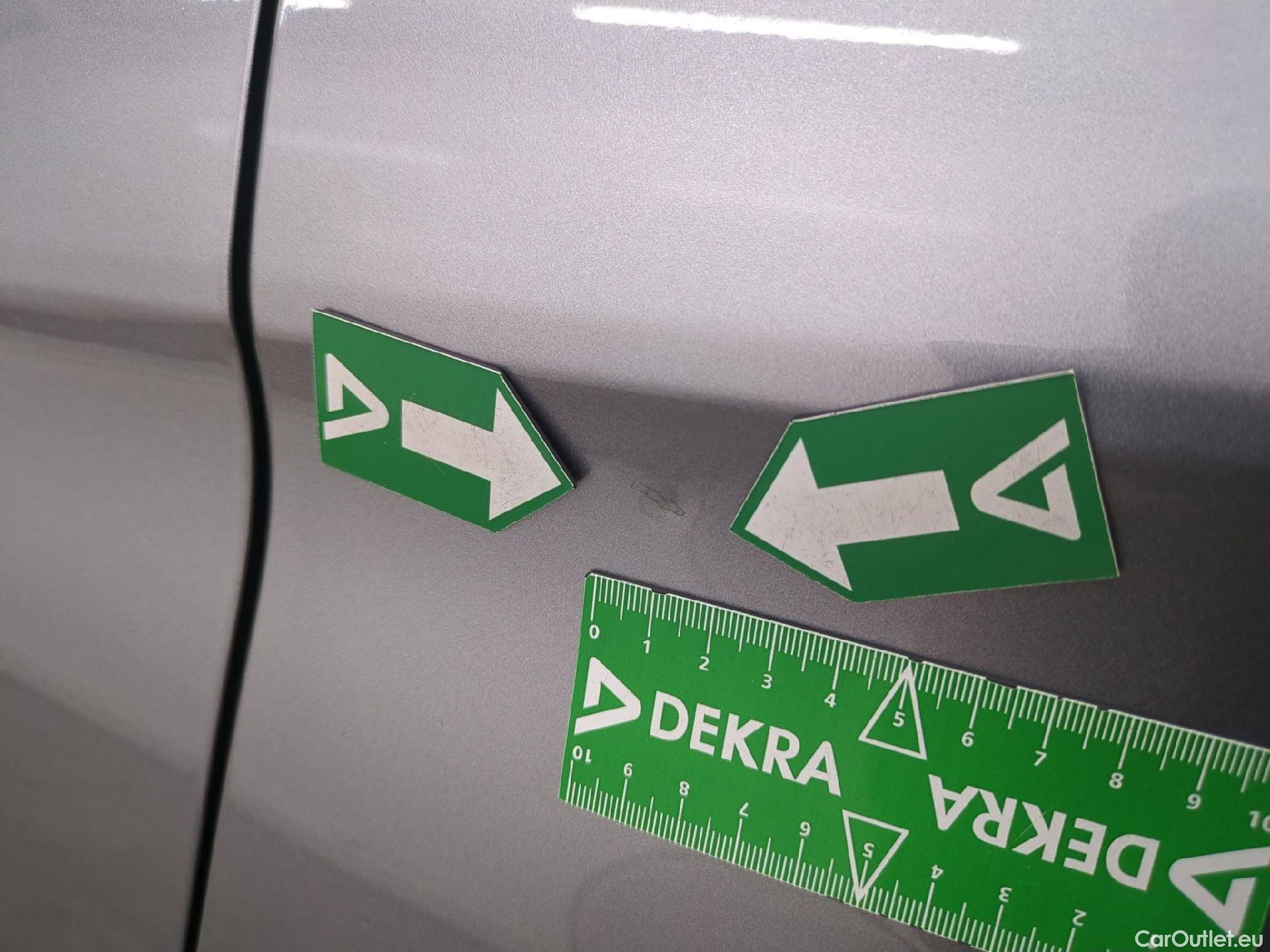  DS  DS7 7 Crossback Executive 2.0 BlueHDi 180CV BVA8 E6d #38