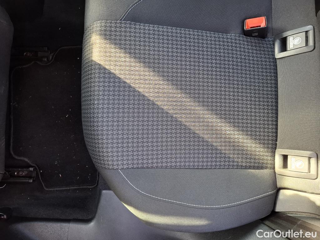  Peugeot  308  Active Business 1.5 HDI 100CV BVM6 E6dT #16