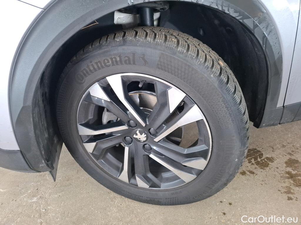  Peugeot  2008  Allure Business 1.2 PureTech 130CV BVA8 E6d #15