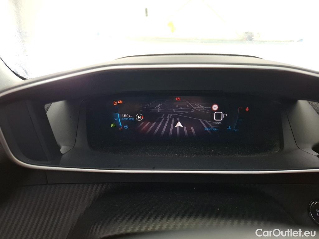  Peugeot  2008  Allure Business 1.2 PureTech 130CV BVA8 E6d #26