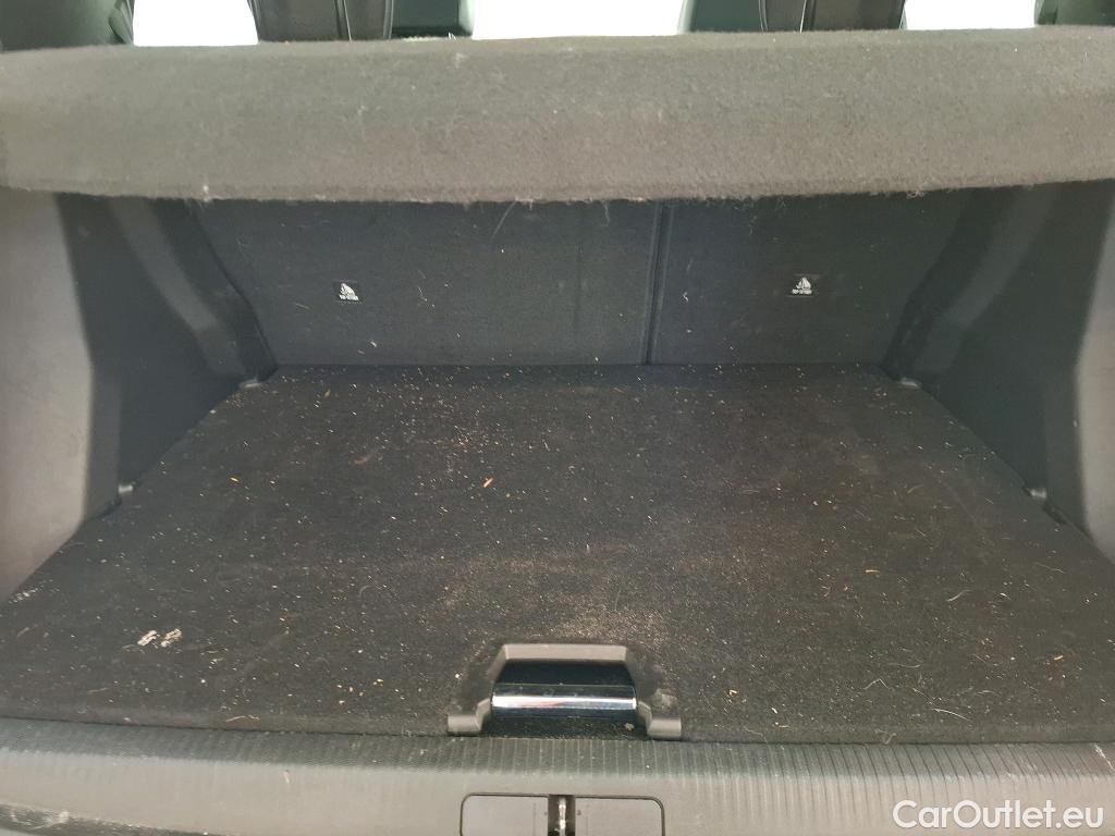  Peugeot  2008  Allure Business 1.2 PureTech 130CV BVA8 E6d #20